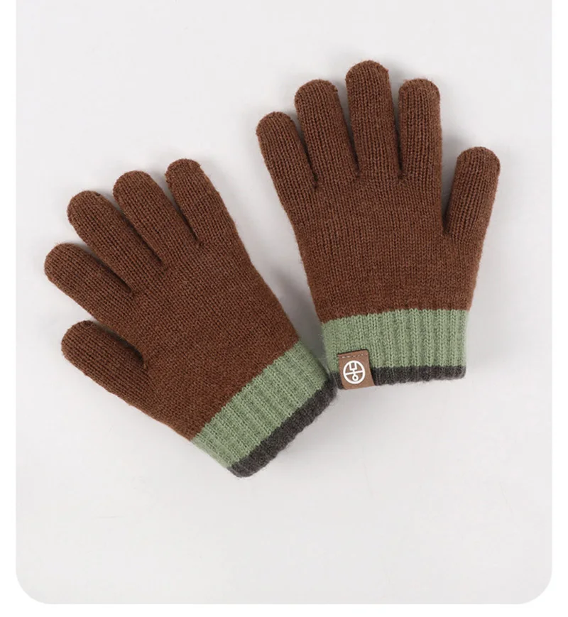 Imagen adicional del conjunto de accesorios de invierno para niños