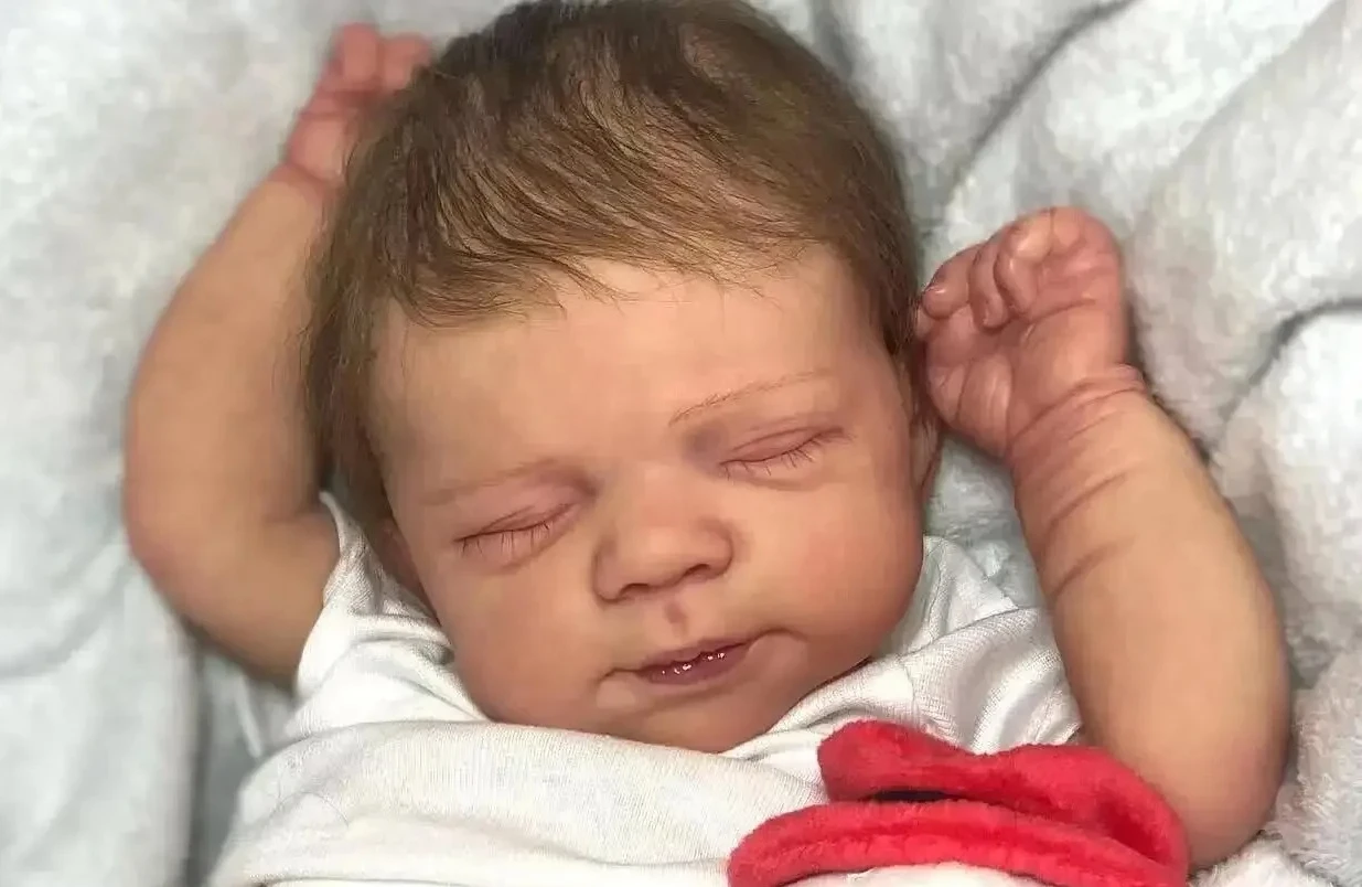 NPK Muñeca reborn de vinilo con tacto suave efecto 3D - imagen 3