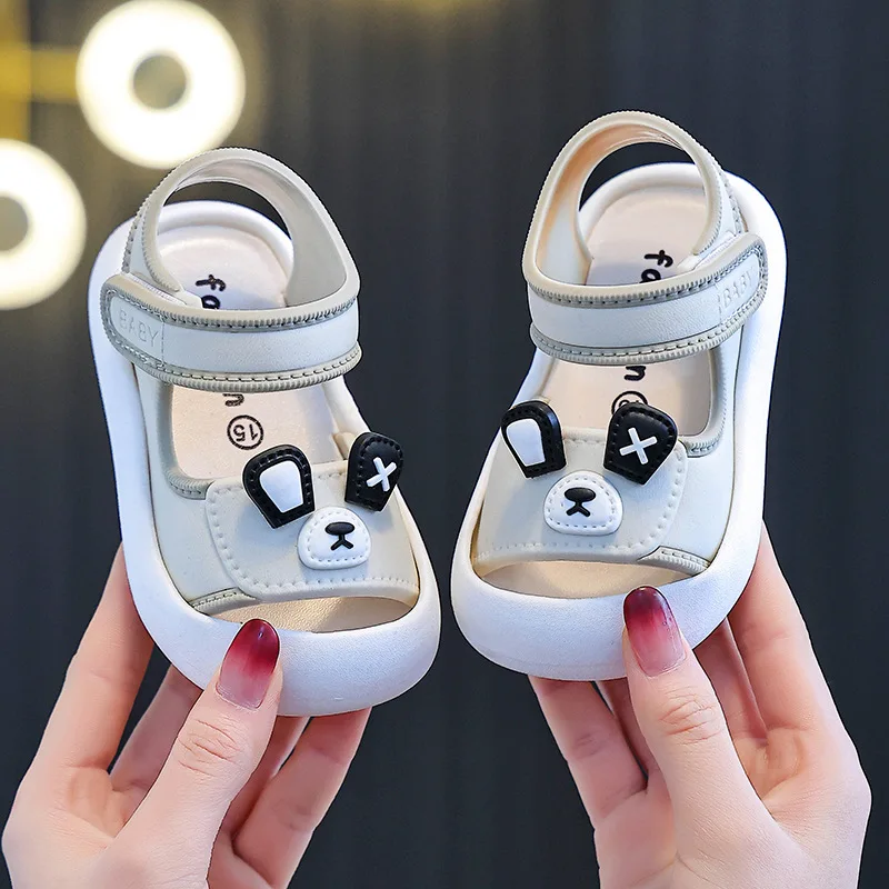 Sandalias de verano impermeables de PVC con velcro y oso animado - imagen 3
