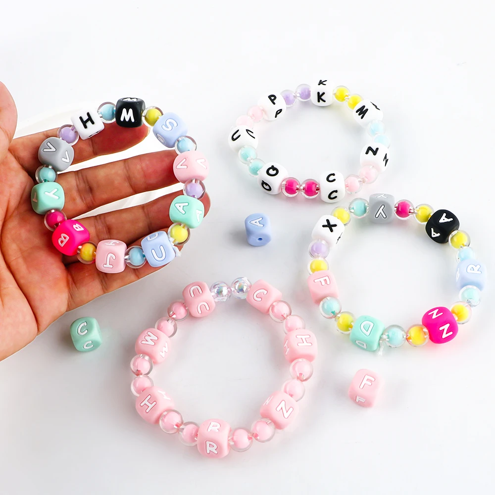Cuentas de letras en silicona para collares y pulseras infantiles - imagen 5