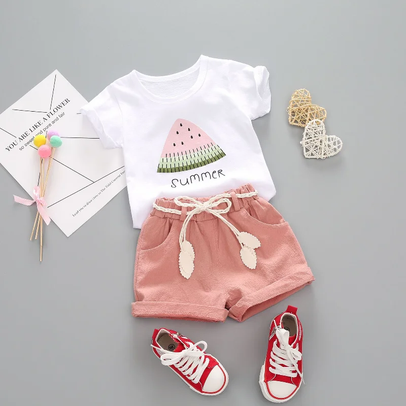 Conjunto verano bebé: camiseta y pantalón corto para niña - imagen 3
