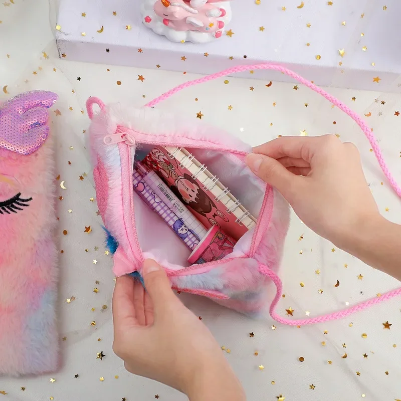 Mochila unicornio para bebé con alas y clip decorativo - imagen 5
