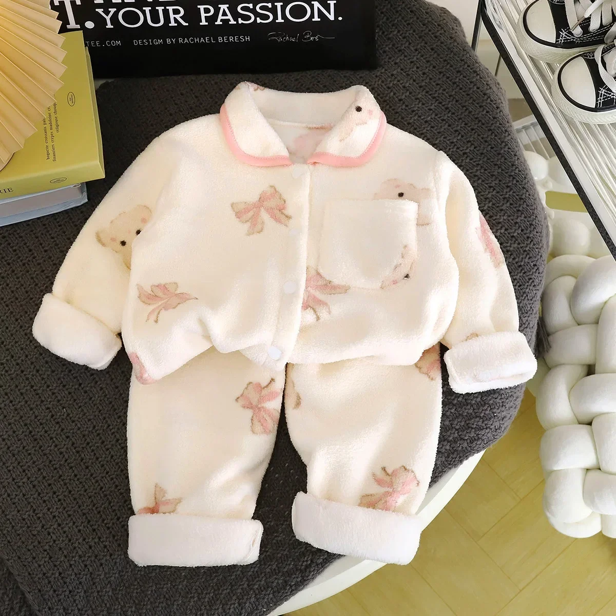 Pijama de franela infantil con estampado dibujos animados - imagen 4