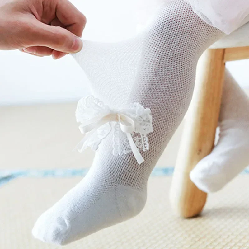 Pantimedias para bebé niña con lazo y flores – Primavera y otoño - imagen 5