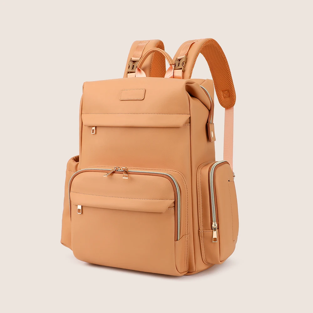 Mochila pañalera minimalista beige claro con bolsillos exteriores - imagen 3