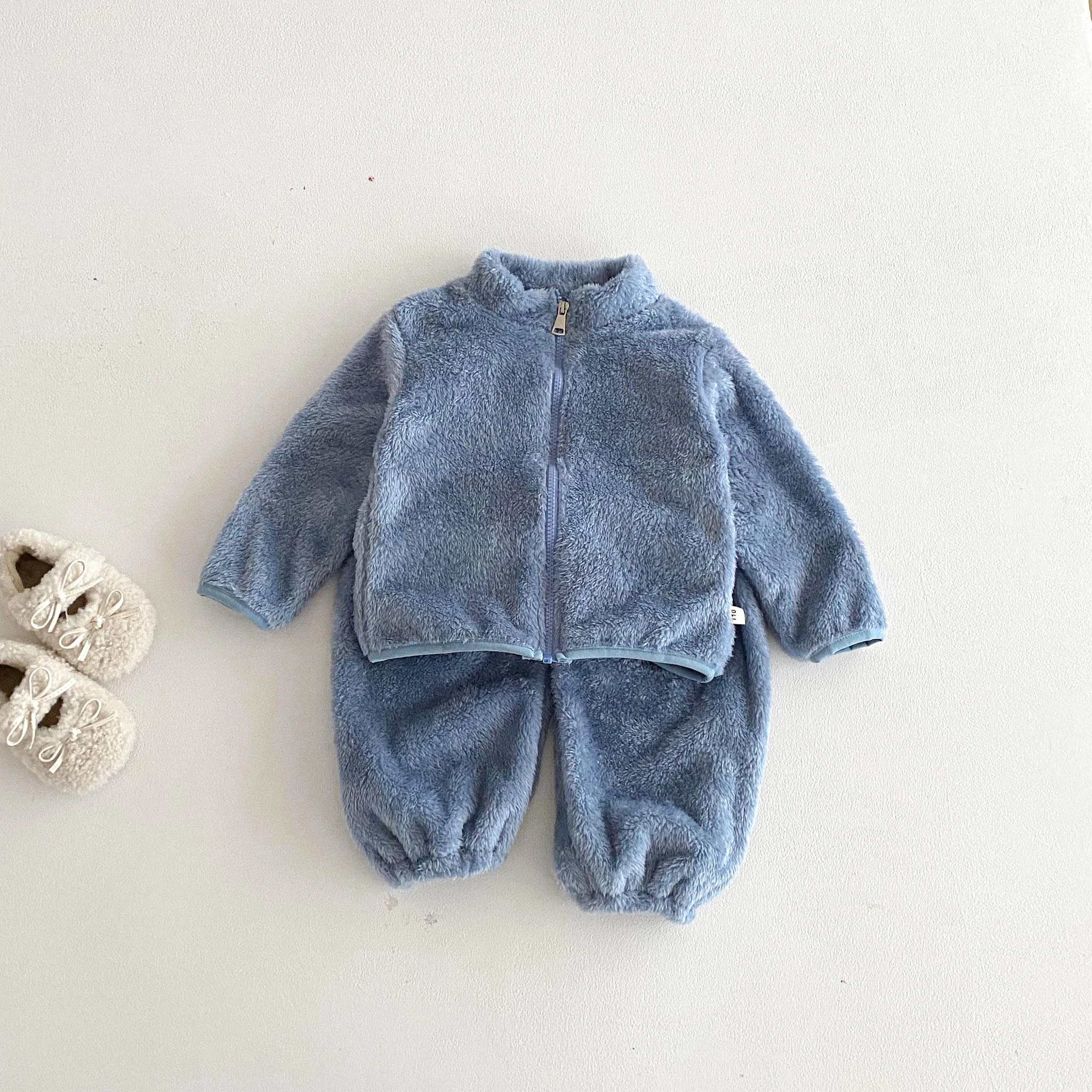 Conjunto bebé de dos piezas de felpa para otoño e invierno - imagen 5