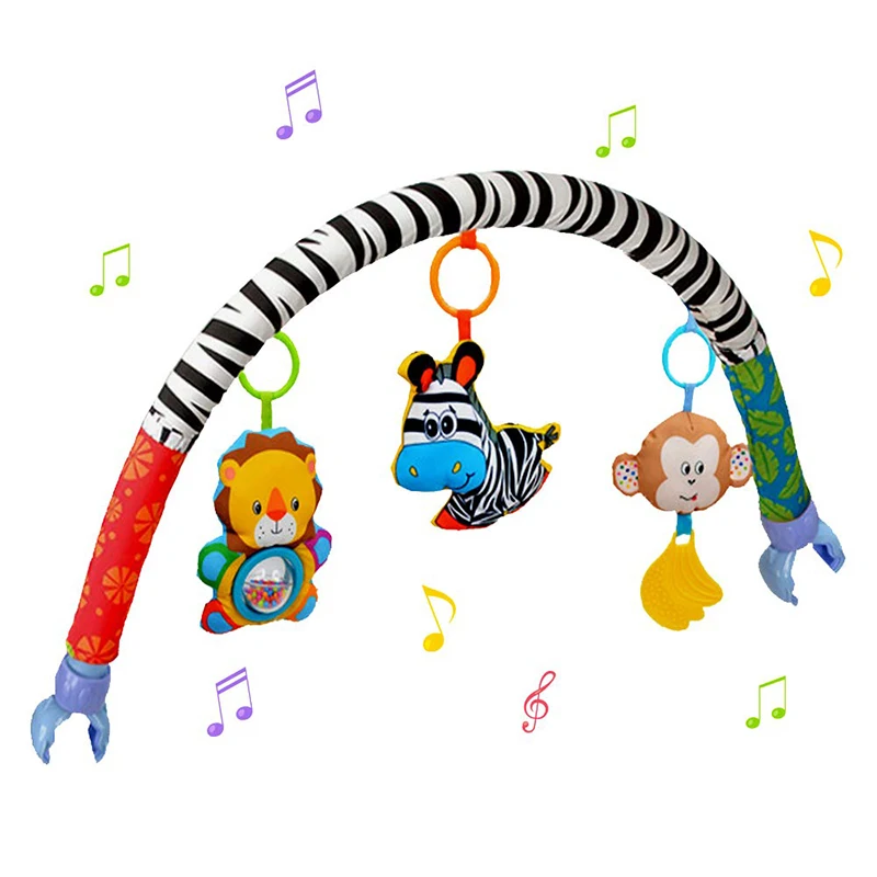 Arco de juguete con tres animalitos de colores