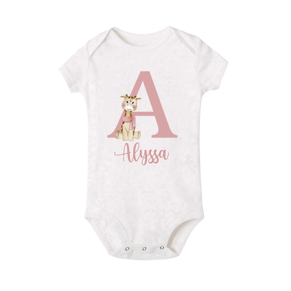 Body con inicial para bebé niña – Estampado de ciervos - imagen 5