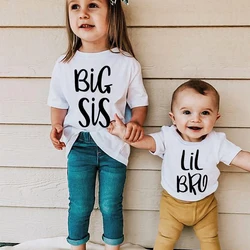 Conjunto camisetas a juego para hermana mayor y hermano pequeño