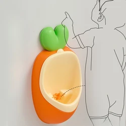 Orinal de entrenamiento: diseño divertido para pared con tapa