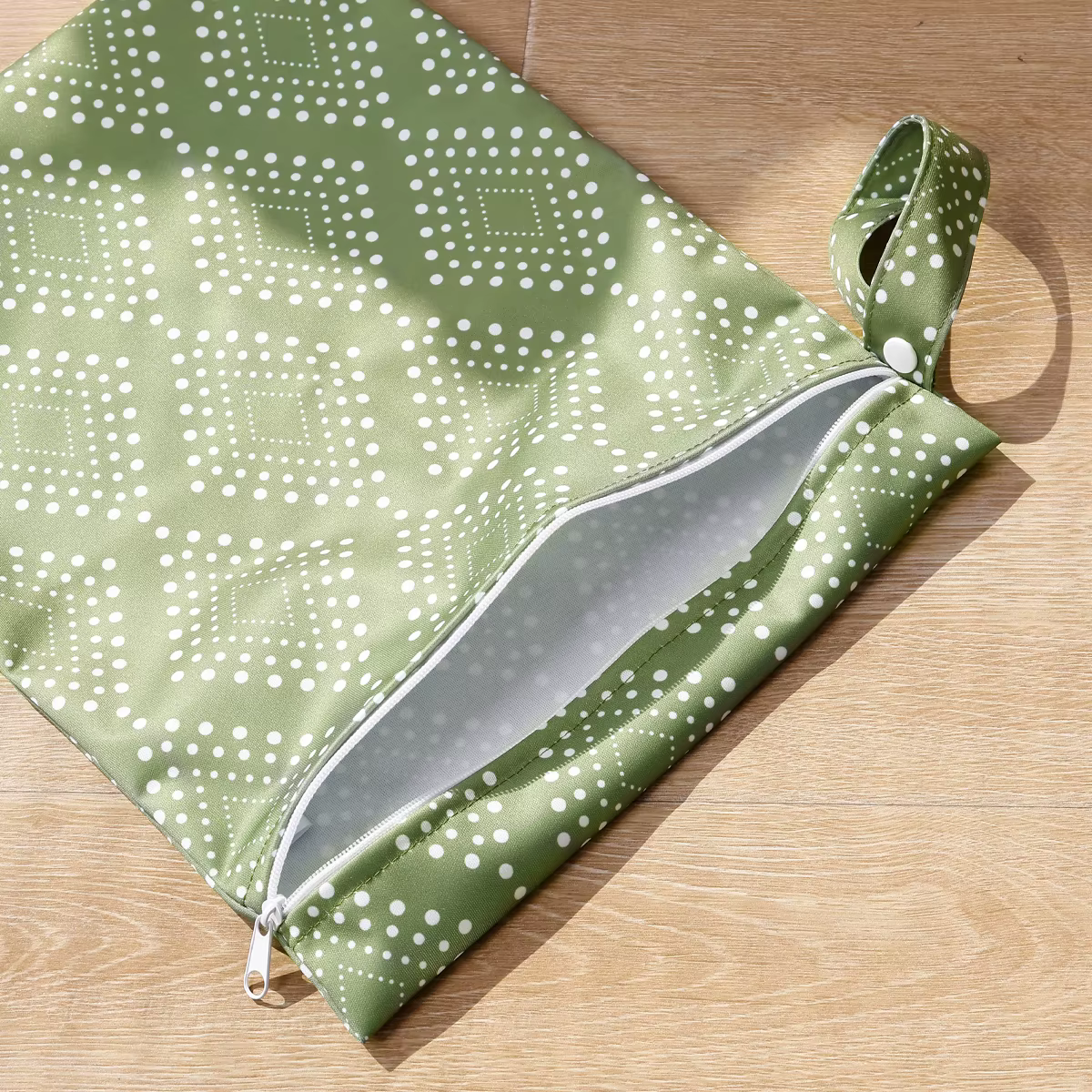 Bolsa impermeable para pañales de bebé – Tela con cordón - imagen 3