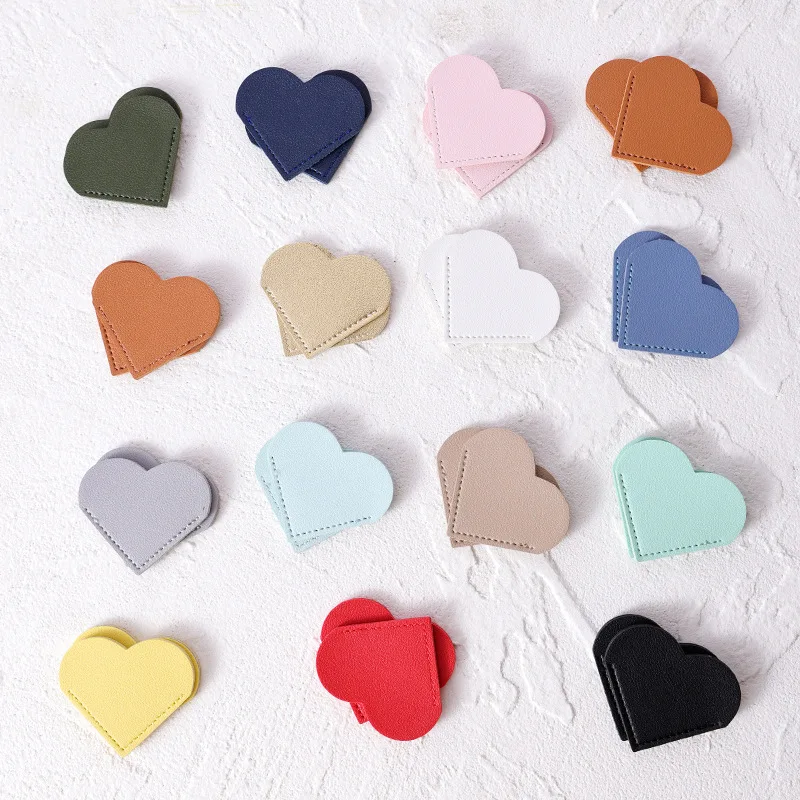 Marcador de páginas corazón de cuero PU para niños lectores - imagen 3