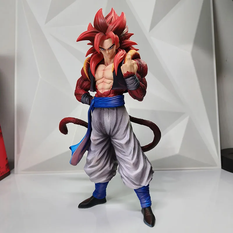 Figura de Gogeta Super Saiyan 4 vista frontal