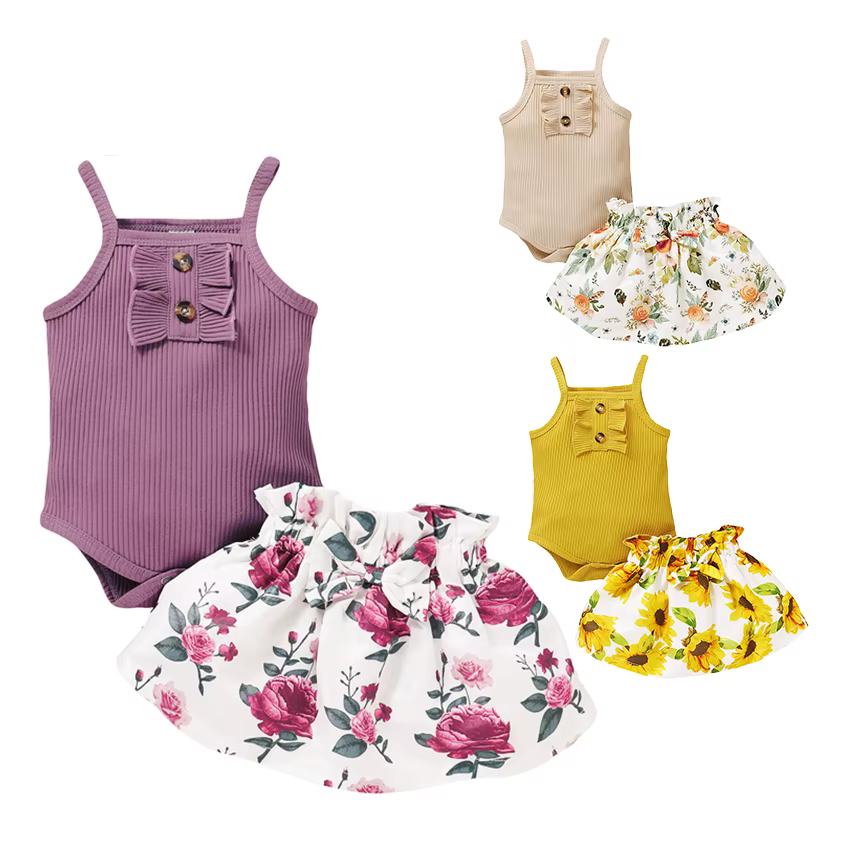 Conjunto chaleco tirantes y pelele floral para recién nacida