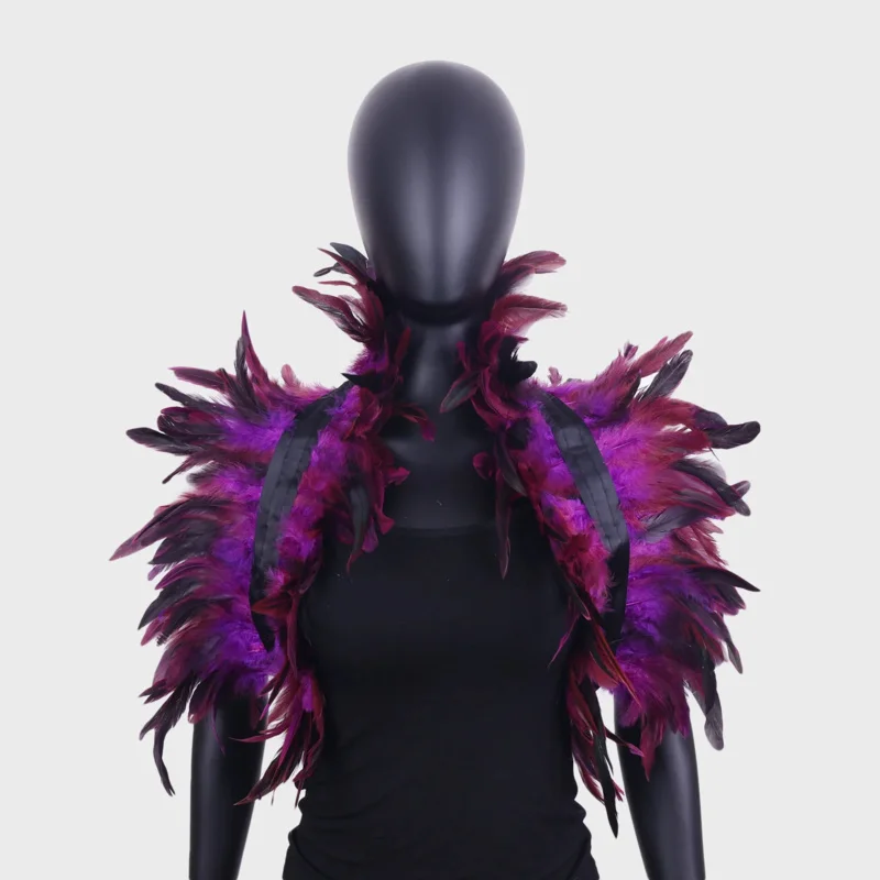 Capa de plumas gótica para Halloween y eventos especiales - imagen 4