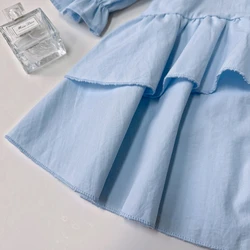 Vestido de niña de otoño con manga larga y lazo