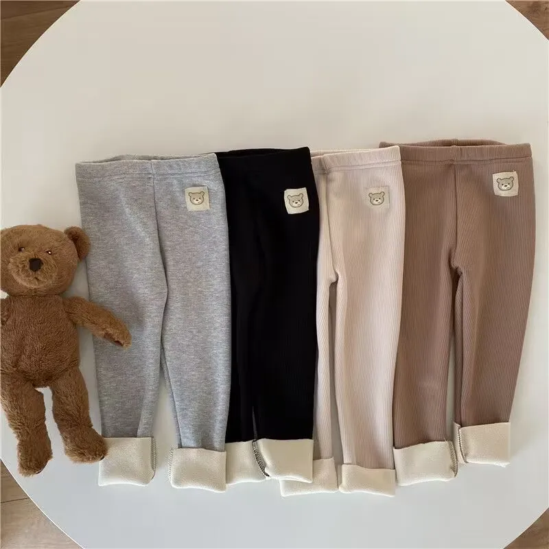 Pantalones acolchados de piel con oso para niños y niñas - imagen 3