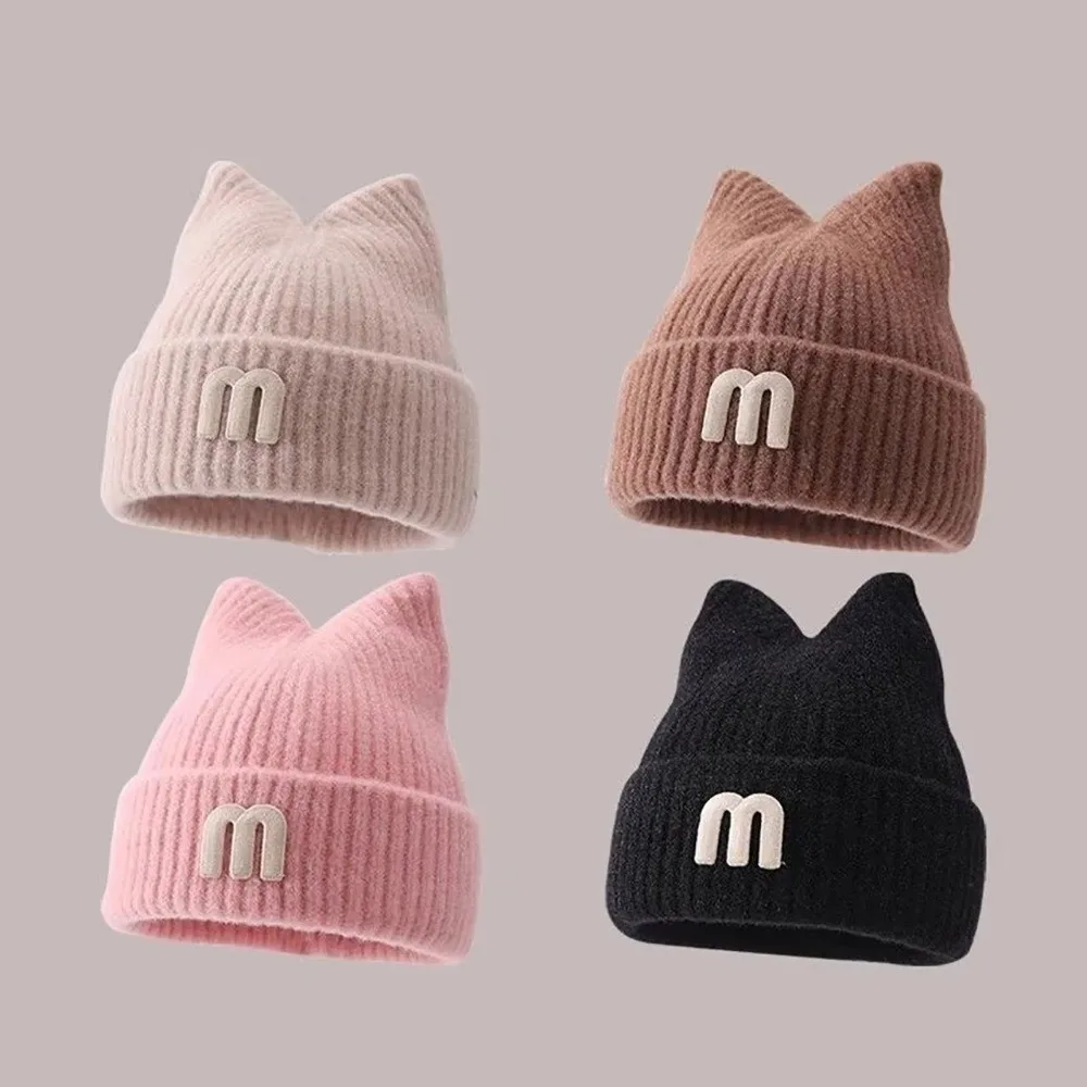 Gorro de punto para invierno, color sólido, cálido con letras - imagen 4