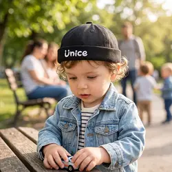 Gorro sin ala de algodón transpirable para bebé con bordados