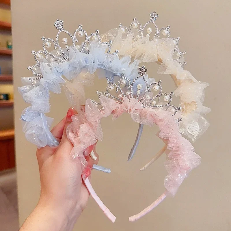 Diadema de princesa de encaje con pedrería y perlas para bebé - imagen 4
