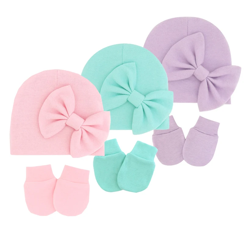 Gorro recién nacido con guantes de algodón y lazo de princesa