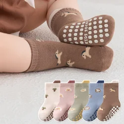 Calcetines antideslizantes de suelo para bebé con dibujos animados