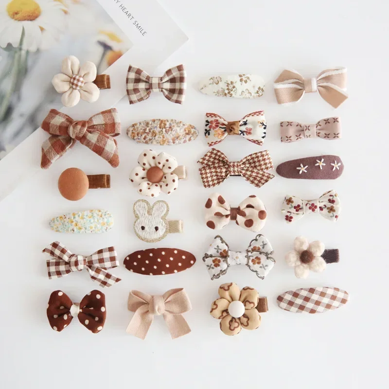 Clips de pelo con lazo floral para niña – Complemento infantil - imagen 3