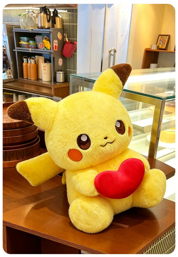 Peluche Pikachu kawaii para decorar