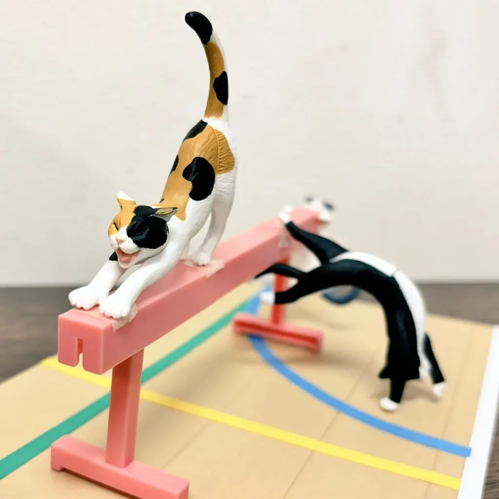 Stasto figuras de gato kawaii con equilibrio para gimnasio - imagen 3