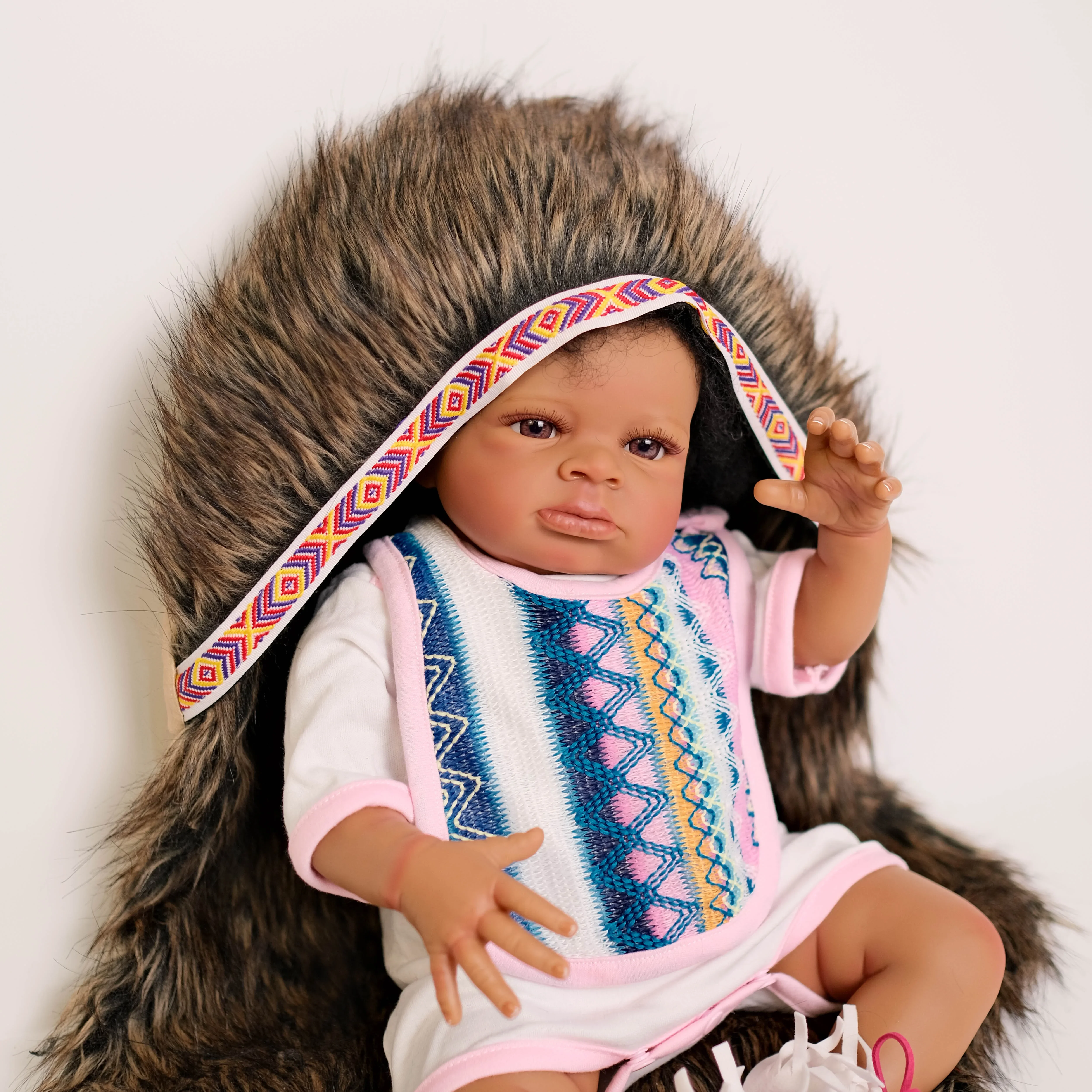 Muñeca reborn Lanny de NPK – Bebé recién nacido realista - imagen 4