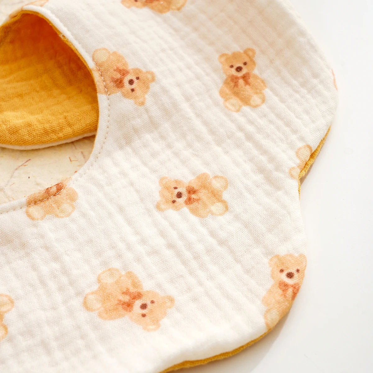 Elinfant babero de alimentación doble cara con gasa estampada - imagen 4