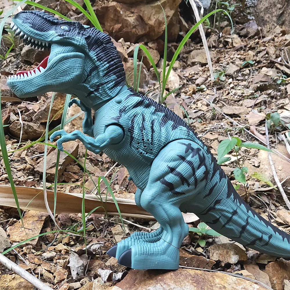 Robot dinosaurio TONERJU en entorno de juego