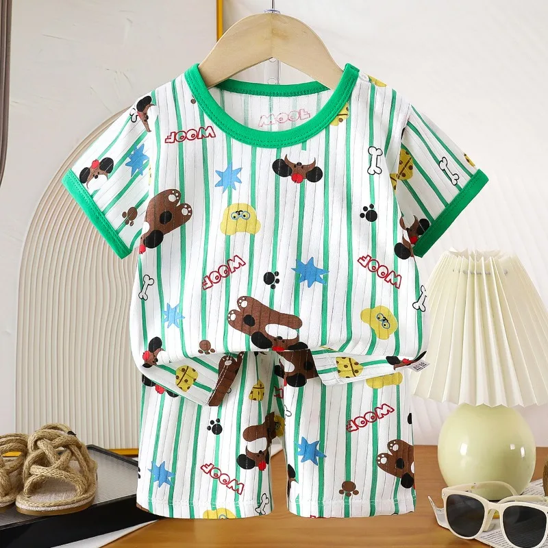 Conjunto de verano de algodón para bebé: manga corta y cuello redondo