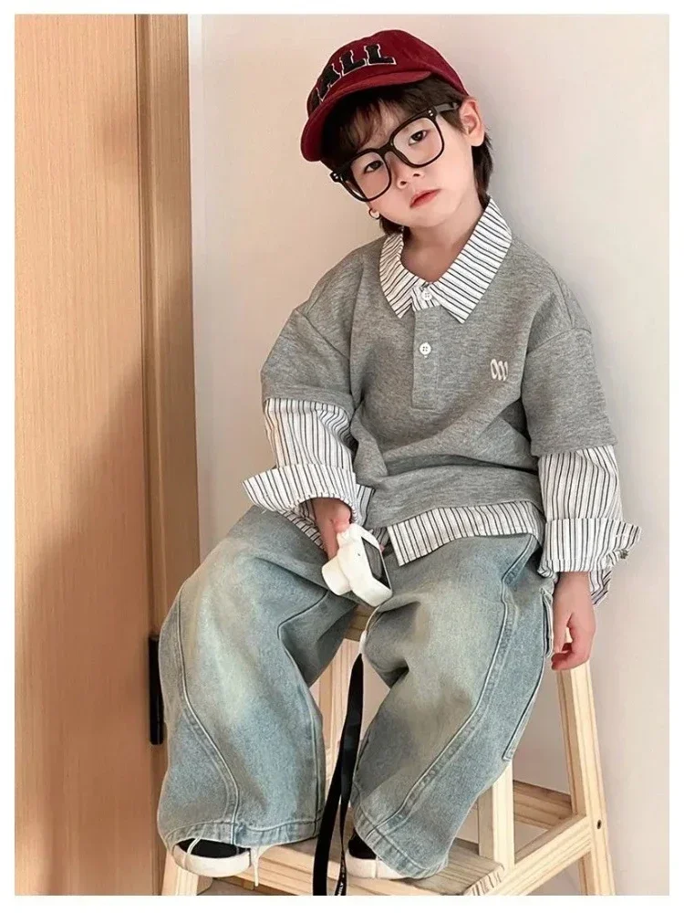 Pantalones vaqueros rectos con gran bolsillo trasero para niños - imagen 3