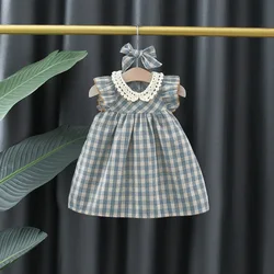 Conjunto vestido a cuadros sin mangas con cuello de muñeca