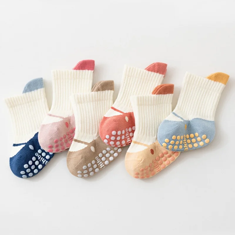 Calcetines de algodón antideslizantes para niño y niña - imagen 5