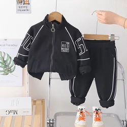 Conjunto bebé de primavera-otoño: chaqueta y pantalón infantil