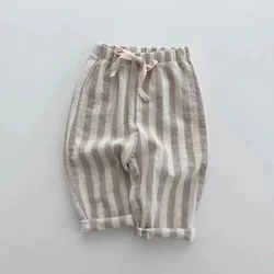 Pantalones de bebé a rayas sueltos para primavera y verano