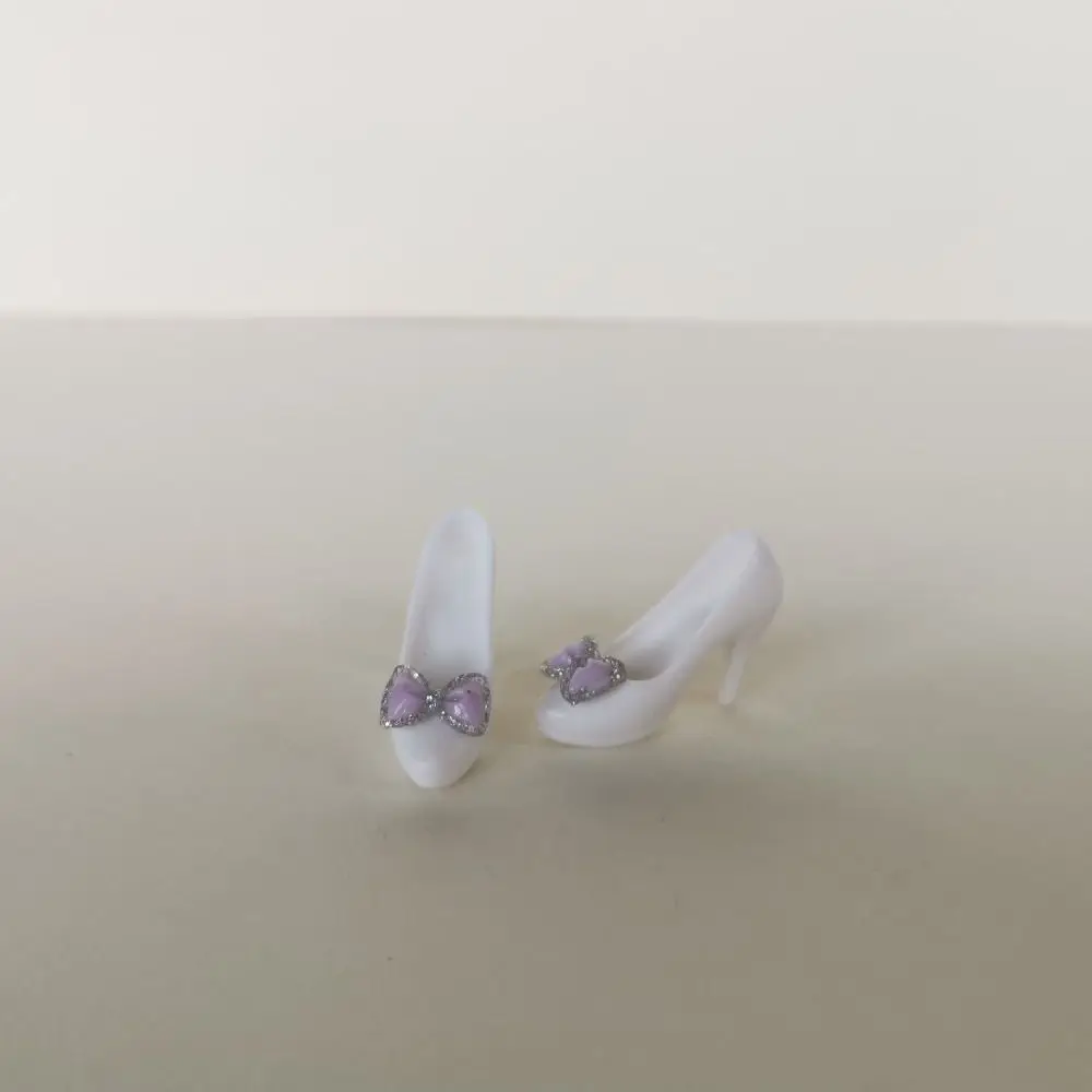 Zapatos de muñeca con tacón alto multicolor