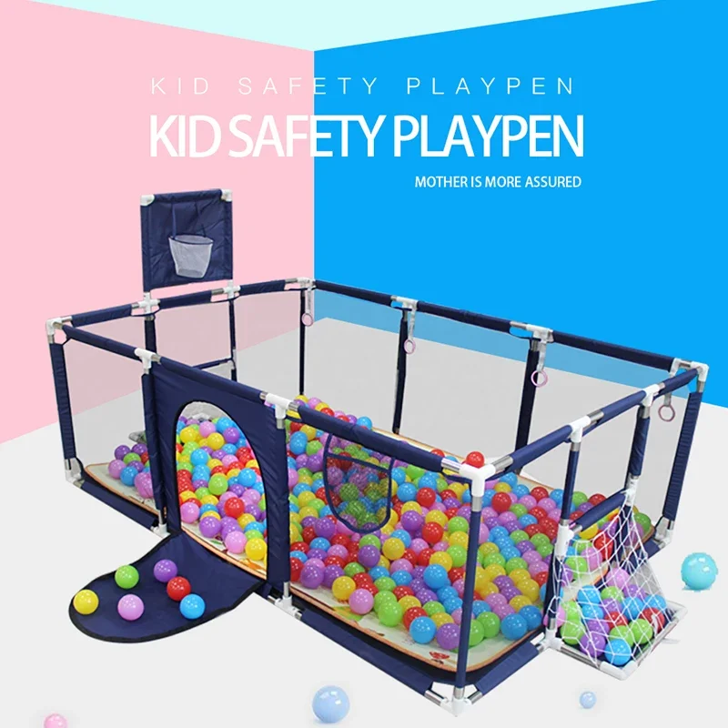 Parque infantil para bebés con juego de actividades y barreras