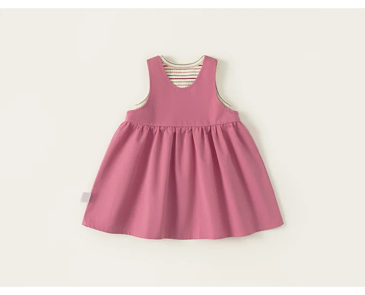 Vestido de verano y conjunto coordinado para niña