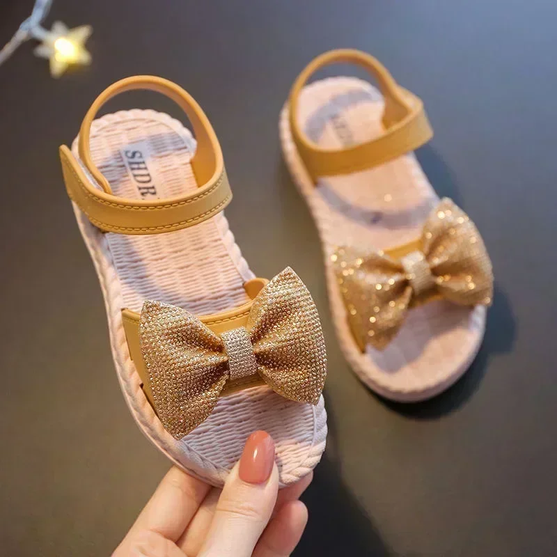 Sandalias infantiles antideslizantes con lazo para niños – Suela suave verano - imagen 3