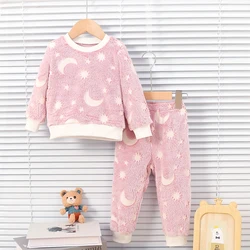 Pijama de felpa para niña – Cálida y suave para invierno