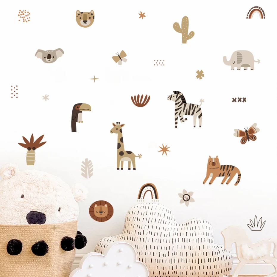 Combinación de elefante, cebra y cactus en pared