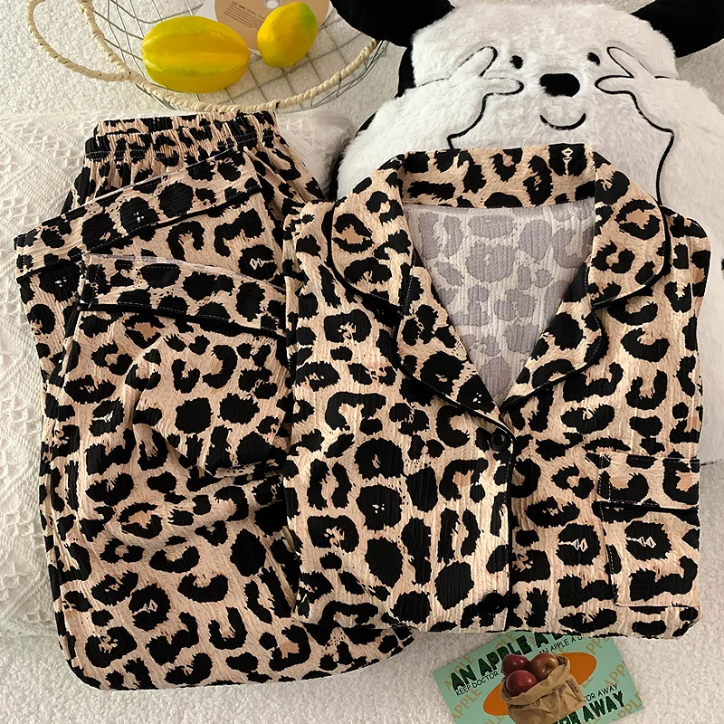Conjunto de pijama infantil leopardo suave para entretiempo - imagen 2