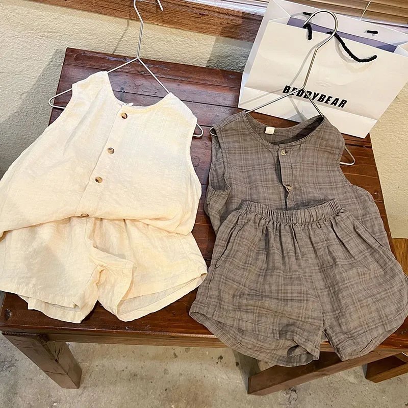 MILANCEL Conjunto infantil verano: chaleco y pantalón corto - imagen 5