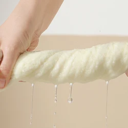 Babero absorbente de terciopelo para bebé – Diseño coral