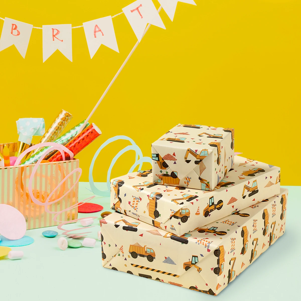 Papel de regalo construcción con excavadora para fiestas infantiles - imagen 3