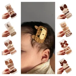 Pinzas y horquillas infantiles multicolor con formas para niña