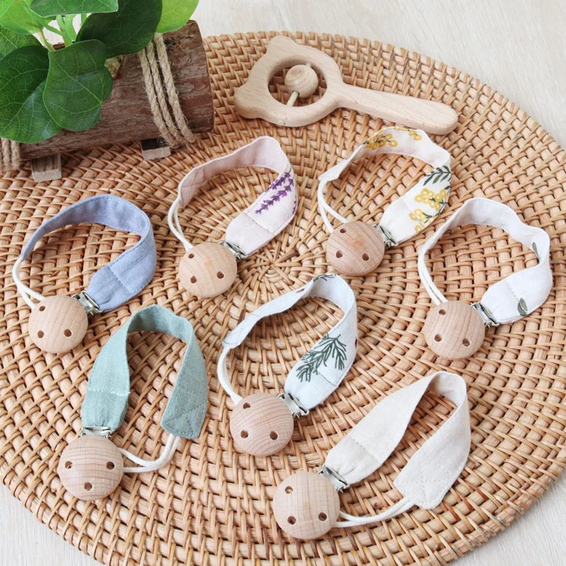 Cadena de chupete con tres agujeros